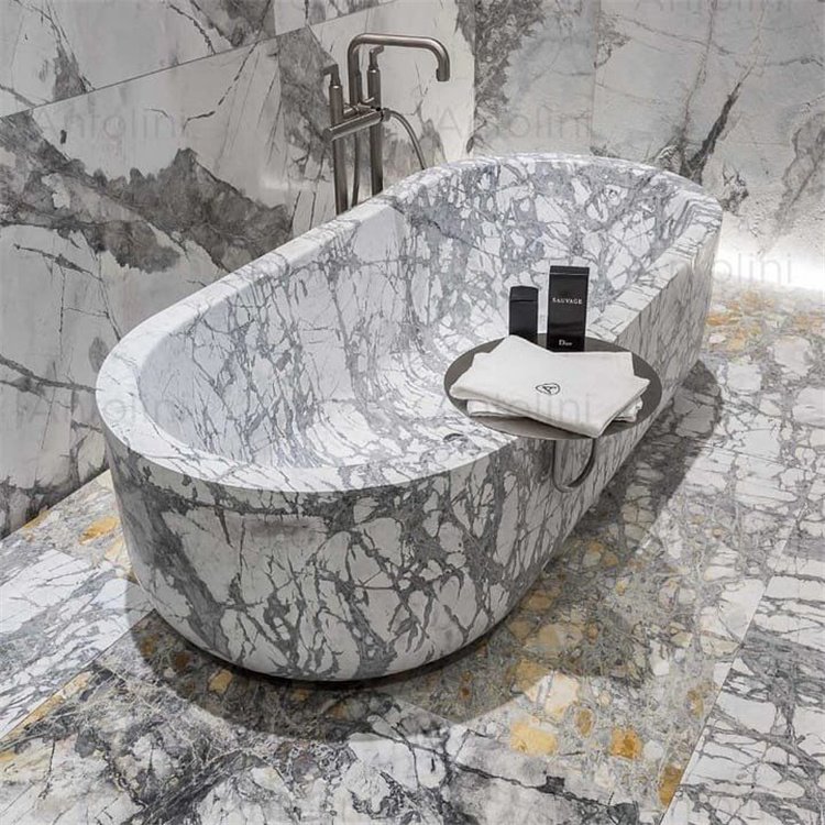 Freestand bathtub